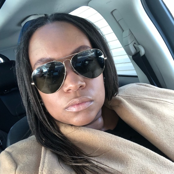 Meet your Posher π πππΆπ‘π - Picture 2 of 6